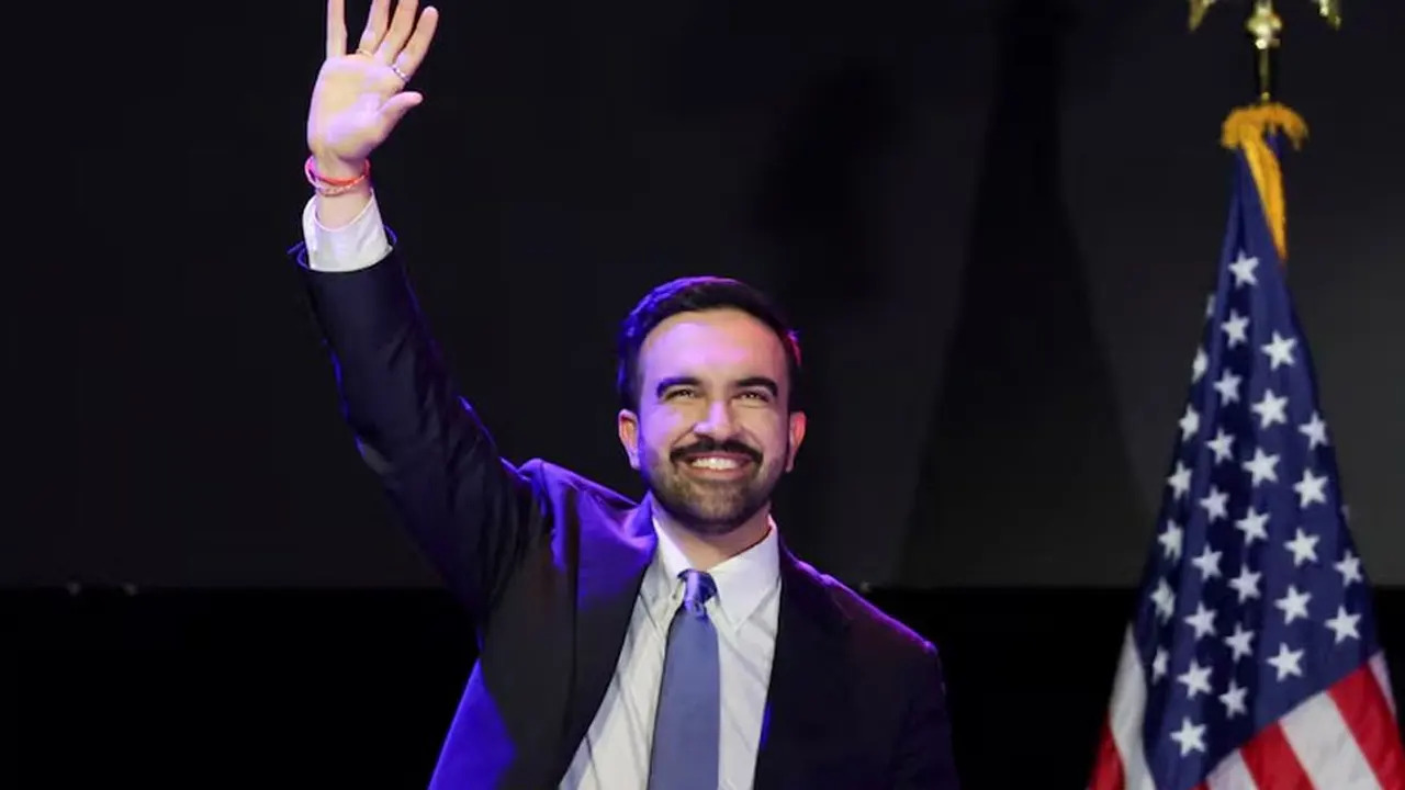 যুক্তরাষ্ট্রের প্রেসিডেন্ট হতে পারবেন না জোহরান মামদানি, সংবিধানই মূল বাধা