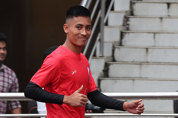 ভারত ম্যাচে পোস্টের নিচে মিতুলেই আস্থা কাবরেরার