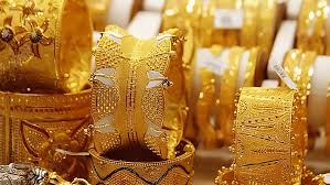 বিশ্ববাজারে স্বর্ণের দাম আরও কমলো